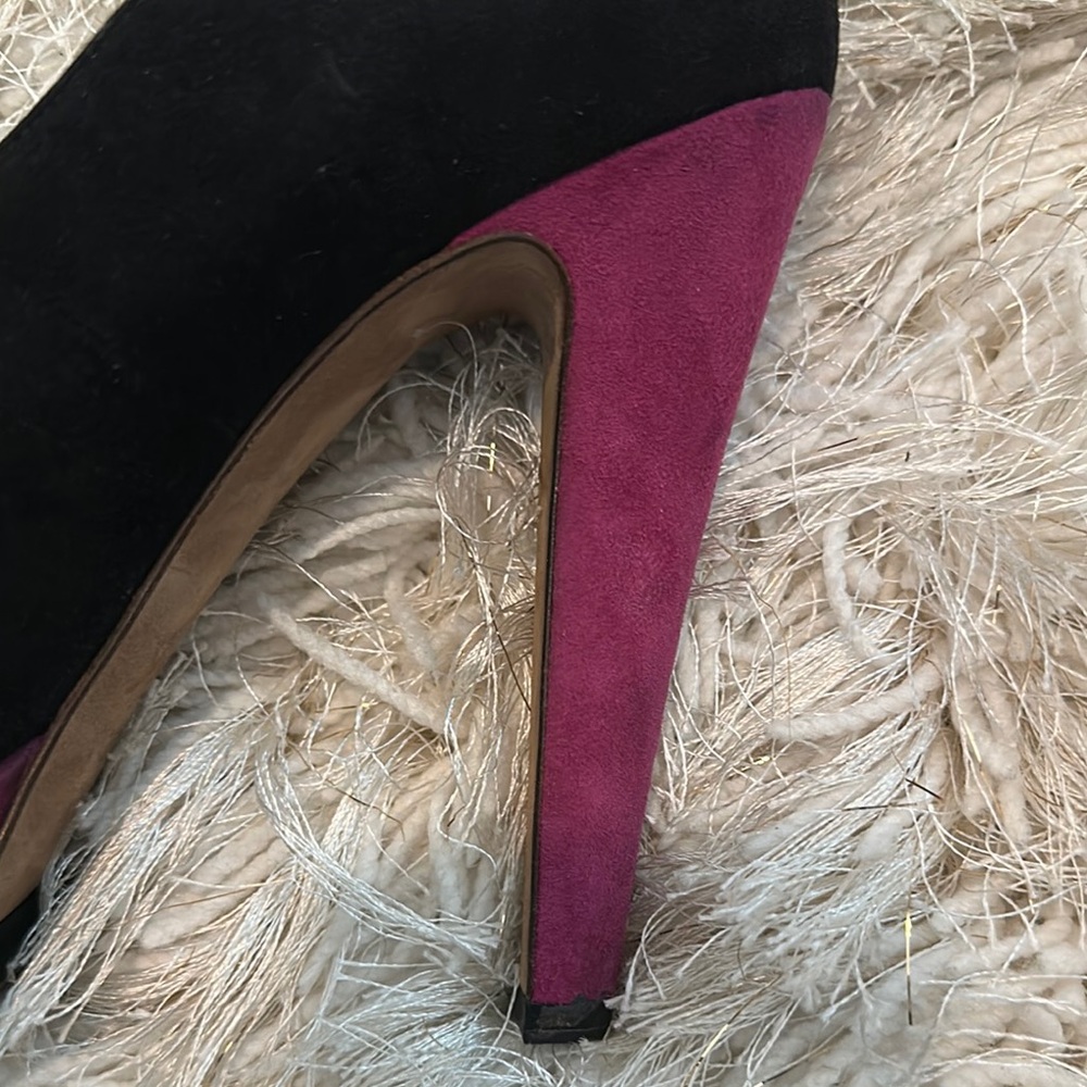 CHANEL Black and Pink Platform Heels - Picture 14 of 14